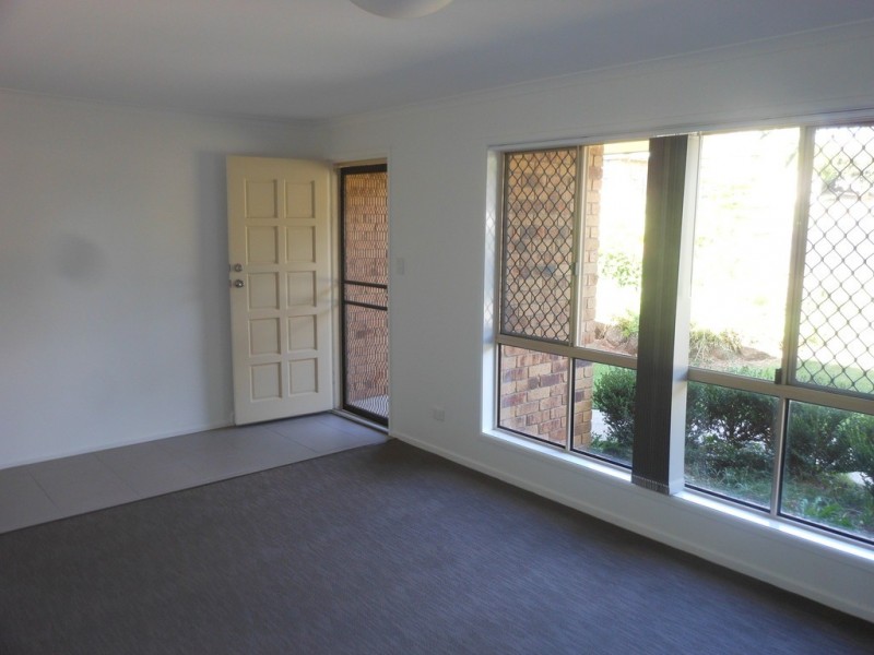 9 Kurrajong Street, Newtown QLD 4350