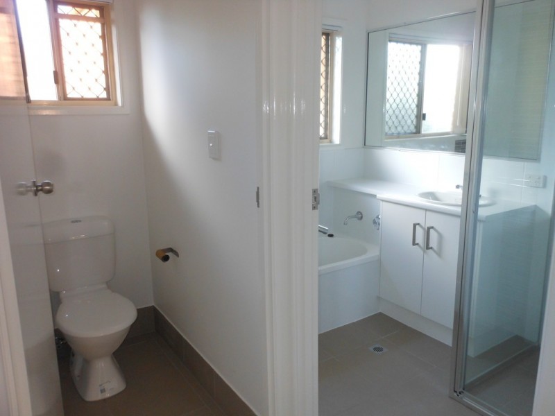 9 Kurrajong Street, Newtown QLD 4350