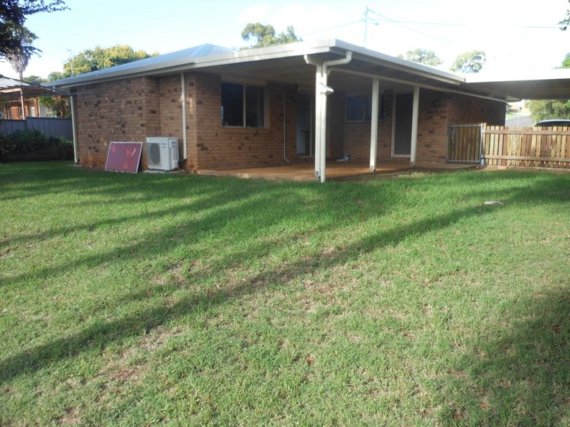 9 Kurrajong Street, Newtown QLD 4350