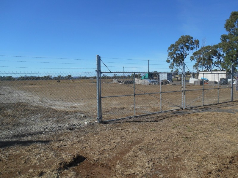 29-31 Gayle Street, Oakey QLD 4401