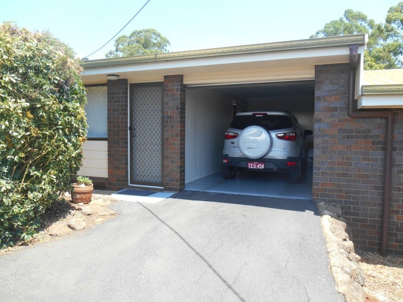 11/1 Whichello Street, Newtown QLD 4350