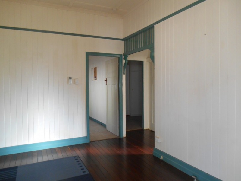 6 Hamwood Street, Toowoomba City QLD 4350