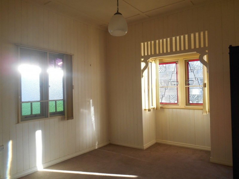 6 Hamwood Street, Toowoomba City QLD 4350