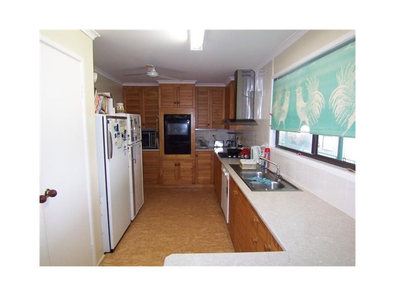 22 Rutledge Road, Jondaryan QLD 4403