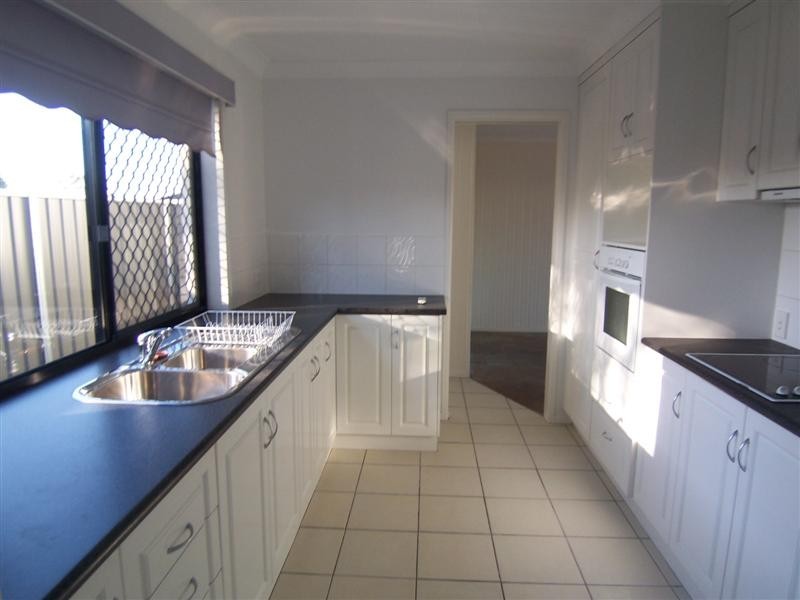 1/17 Rose Street, Wilsonton QLD 4350