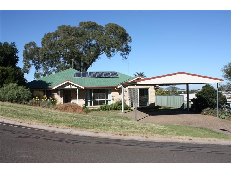 6 Saratoga Close, Wilsonton QLD 4350