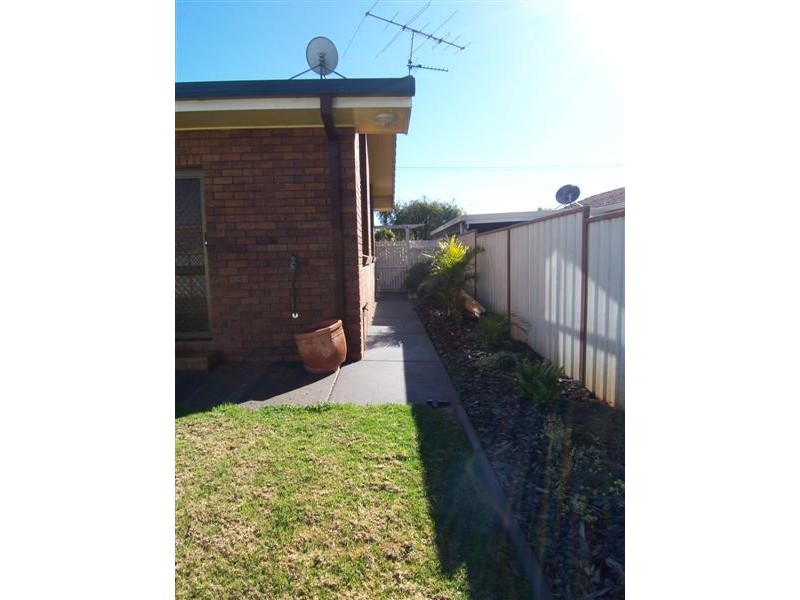 2a PROSSER, Rockville QLD 4350