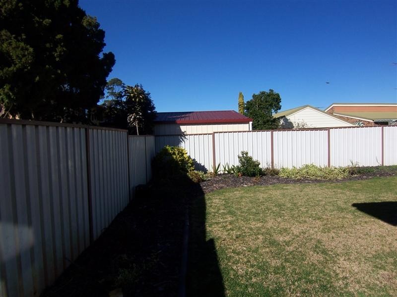 2a PROSSER, Rockville QLD 4350