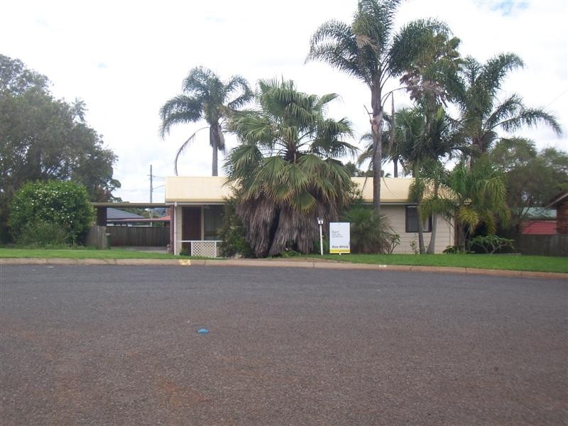 6 Coonawarra Court, Wilsonton QLD 4350