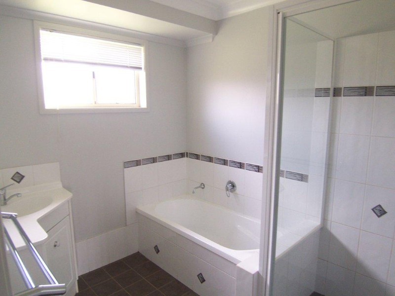 41 Nioka Drive, Highfields QLD 4352