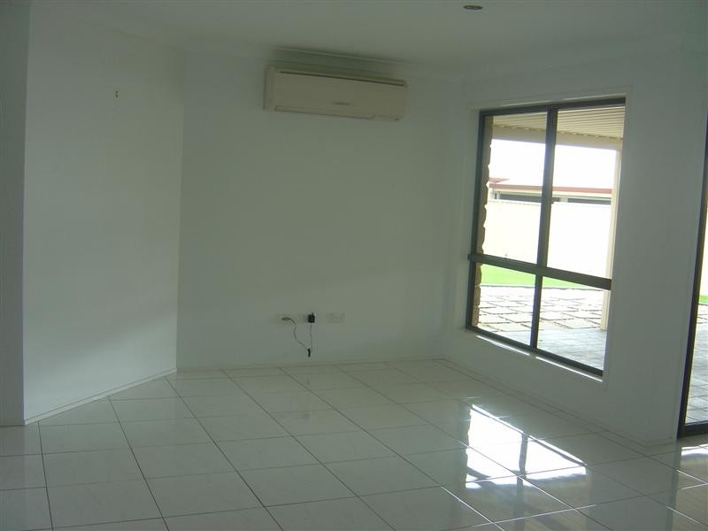 17 Whitman Street, Westbrook QLD 4350