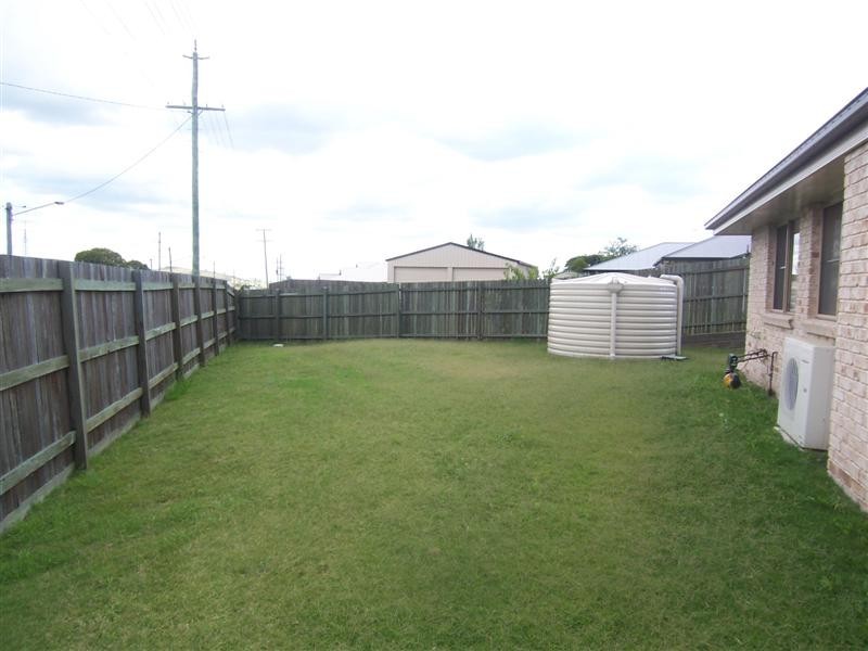 2 Bunkers Hill School Road, Westbrook QLD 4350