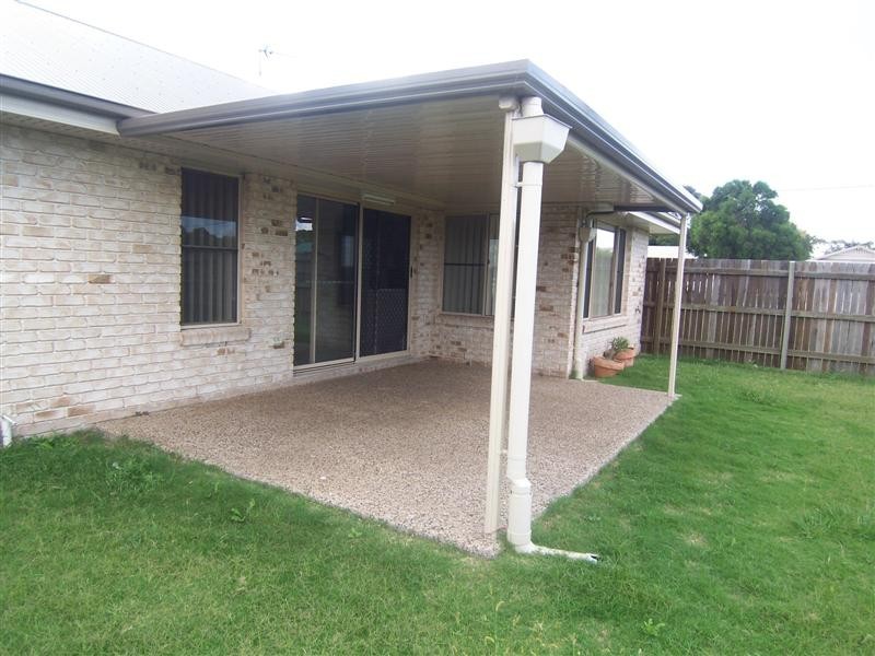 2 Bunkers Hill School Road, Westbrook QLD 4350