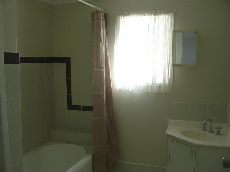 15 Davenport street, Clifton QLD 4361