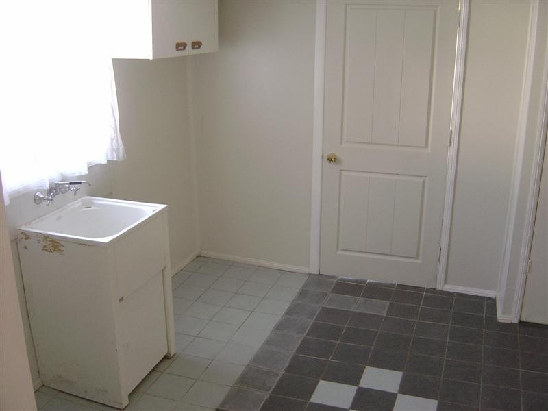 15 Davenport street, Clifton QLD 4361