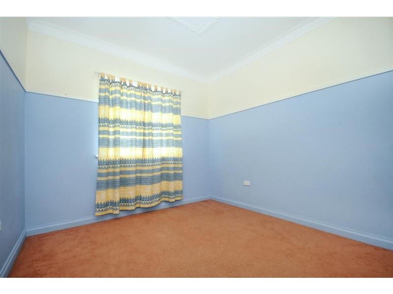 6a Lendrum Street, Newtown QLD 4350