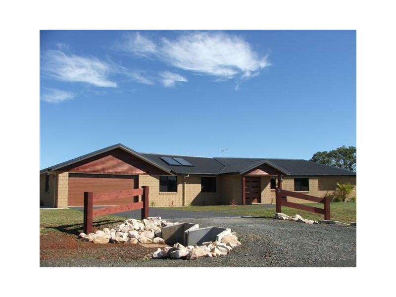 9 Somerset Crescent, Highfields QLD 4352