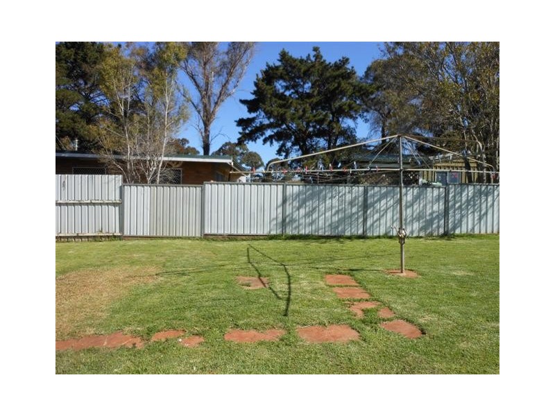 19a Hillside Street, Newtown QLD 4350