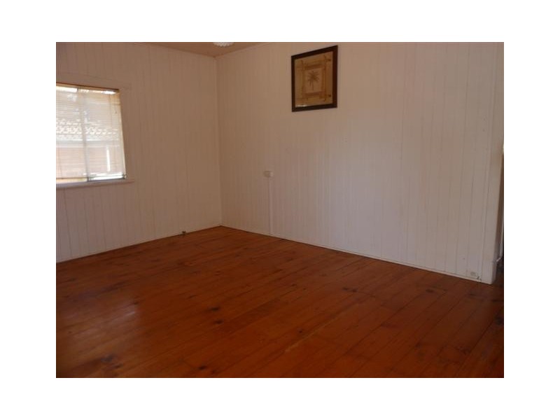 19a Hillside Street, Newtown QLD 4350