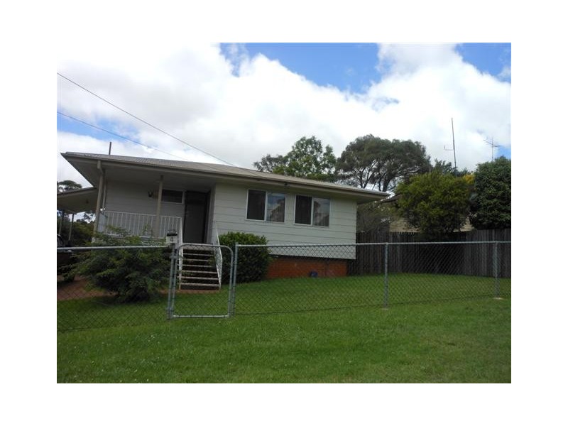 4 Dignan Street, Harristown QLD 4350