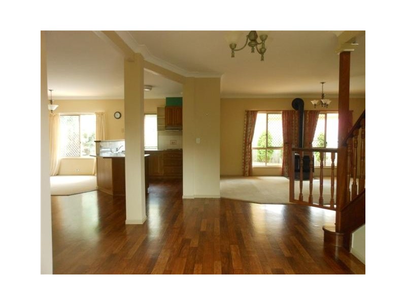 1 Lyness Court, Wilsonton Heights QLD 4350