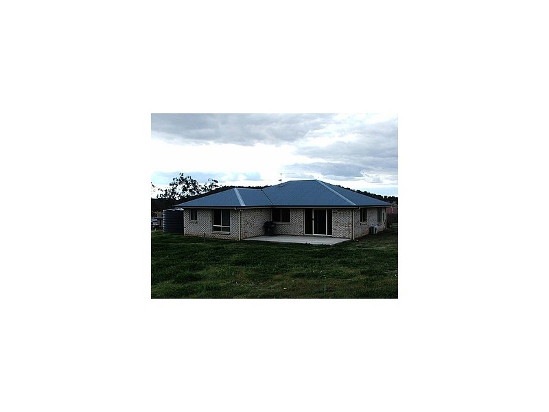 62 Highland Park Road, Meringandan West QLD 4352