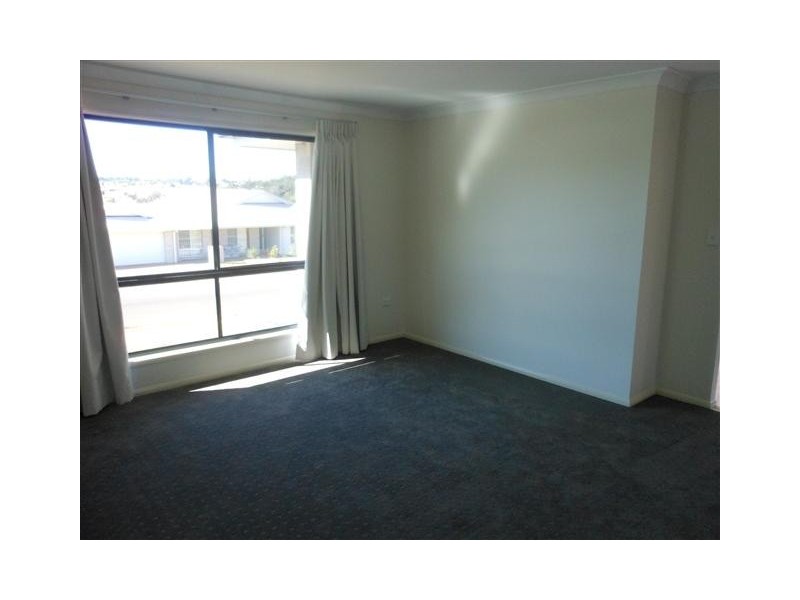 17 Sandlewood Drive, Glenvale QLD 4350