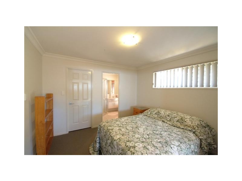 28  Mooney Street, Harlaxton QLD 4350