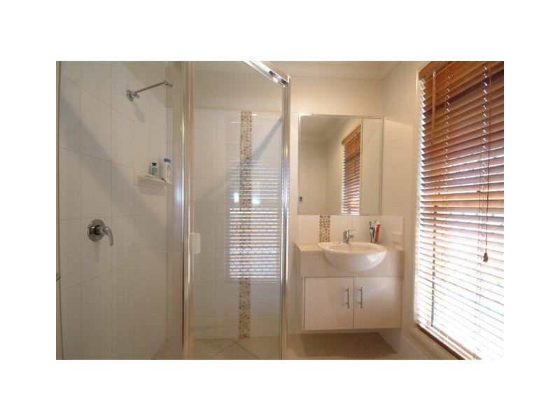 28  Mooney Street, Harlaxton QLD 4350