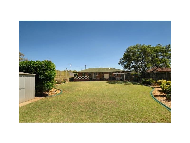 9 Scheske Street, Wilsonton QLD 4350