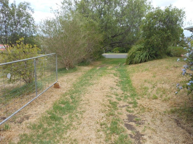 28 Rebwonga Street, Kingsthorpe QLD 4400