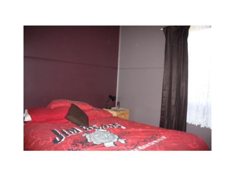 6 CREEK STREET, Cambooya QLD 4358