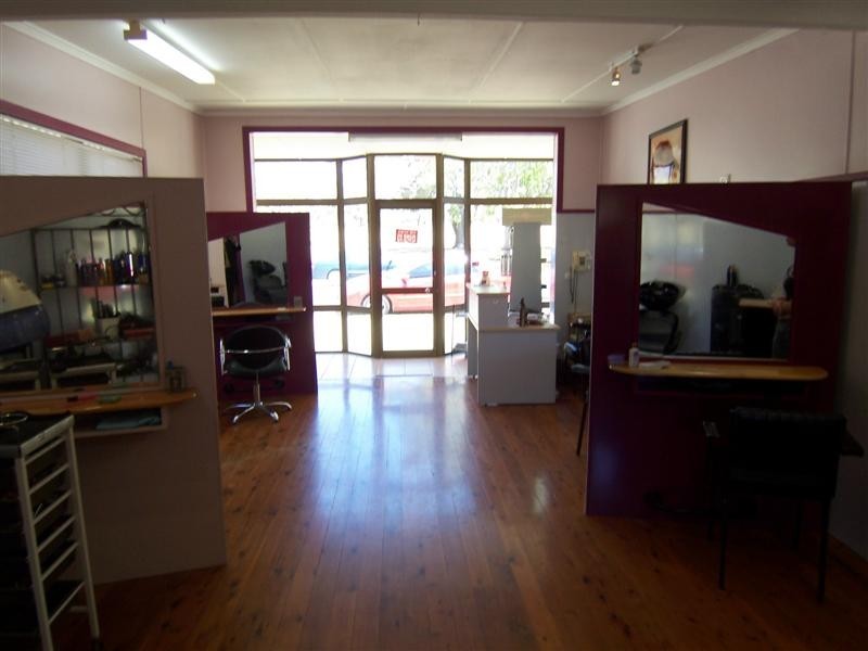 21A Pottinger Street, Newtown QLD 4350
