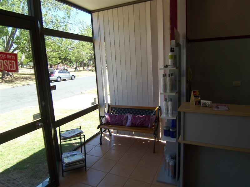 21A Pottinger Street, Newtown QLD 4350
