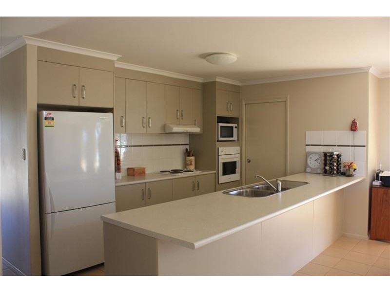 88 Peters Road, Meringandan QLD 4352