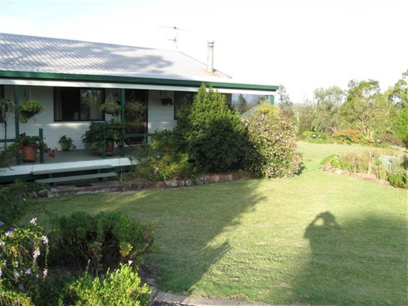 22 Rutledge Rd, Jondaryan QLD 4403