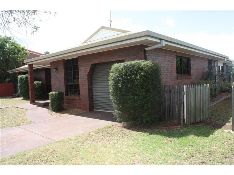 26 Banksia Street, Newtown QLD 4350