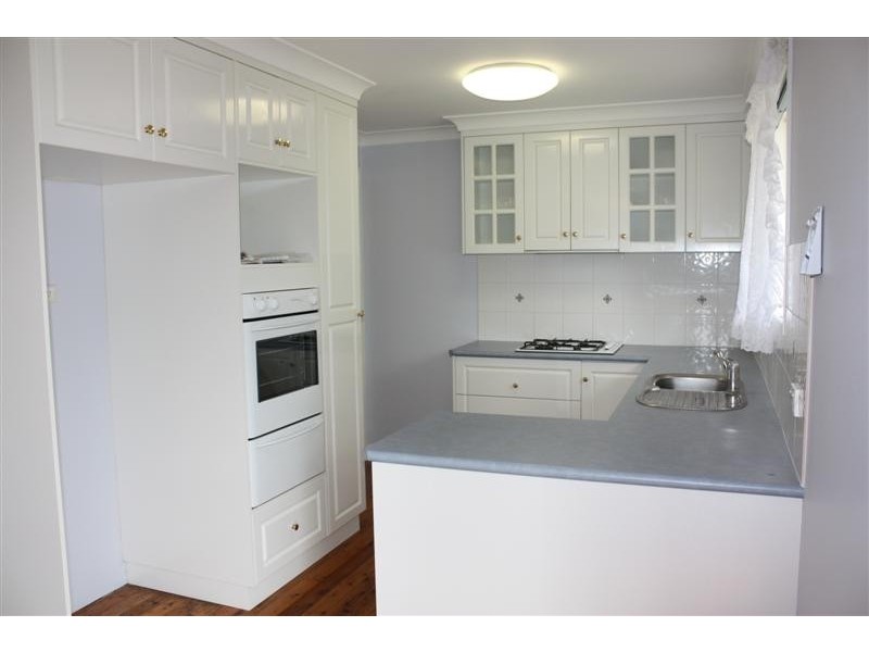 12 Sardon Street, Centenary Heights QLD 4350