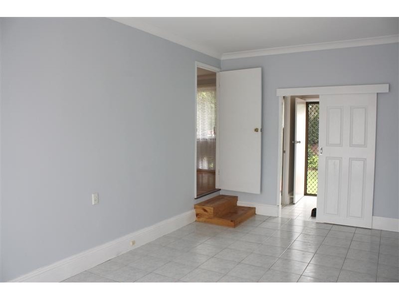 12 Sardon Street, Centenary Heights QLD 4350