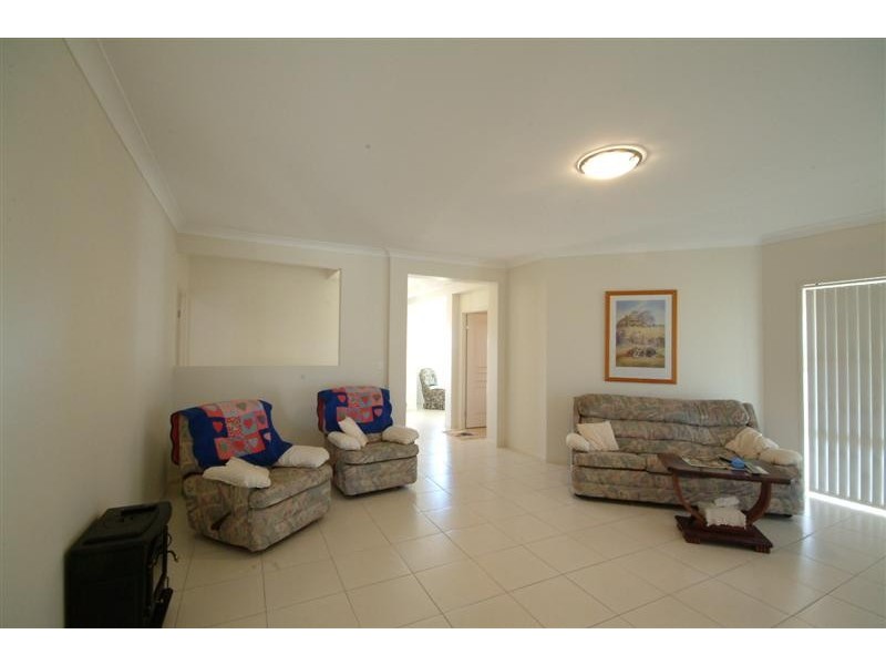 130 Harch Road, Highfields QLD 4352