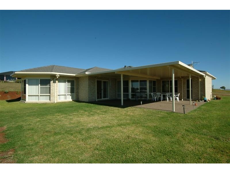130 Harch Road, Highfields QLD 4352