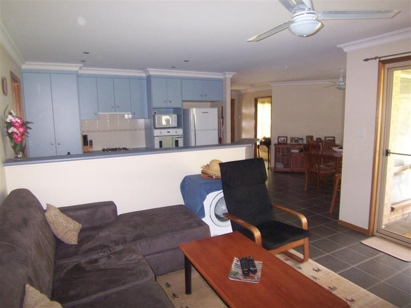 7 Vicky Avenue, Crows Nest QLD 4355