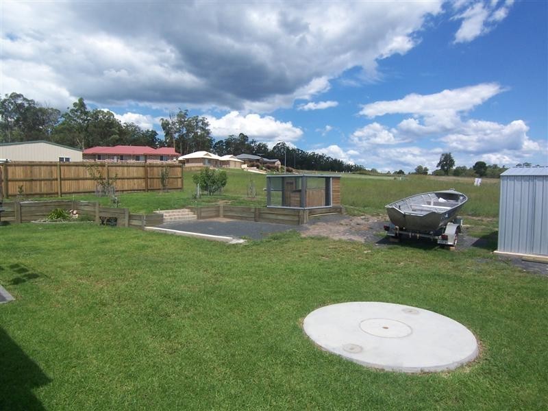 7 Vicky Avenue, Crows Nest QLD 4355
