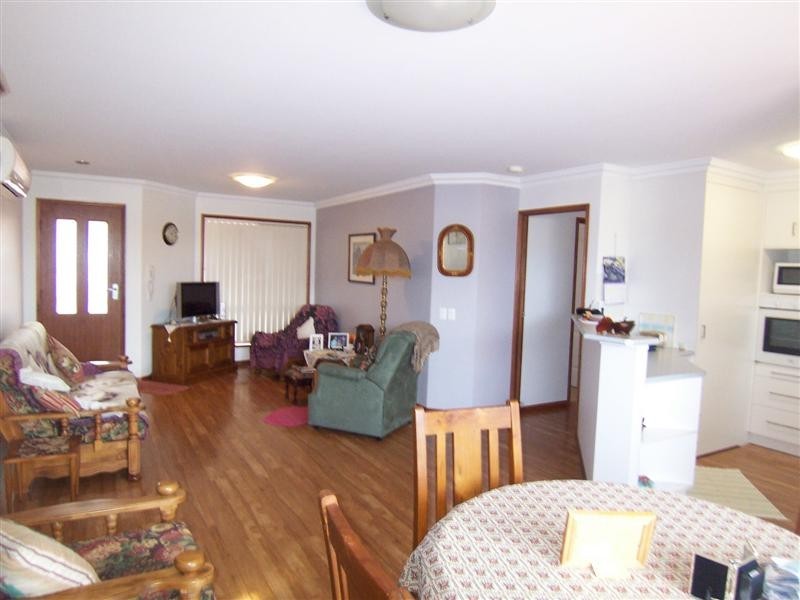 4/58 Tara, Wilsonton QLD 4350