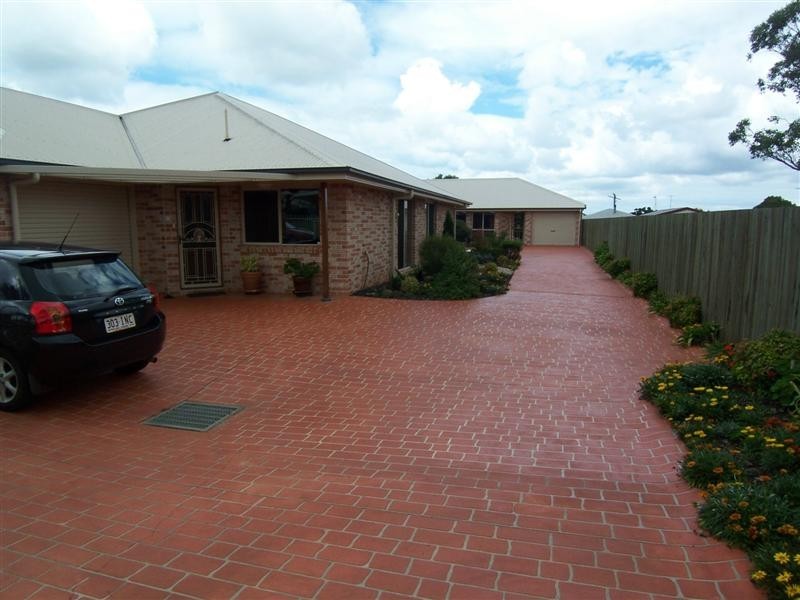 4/58 Tara, Wilsonton QLD 4350