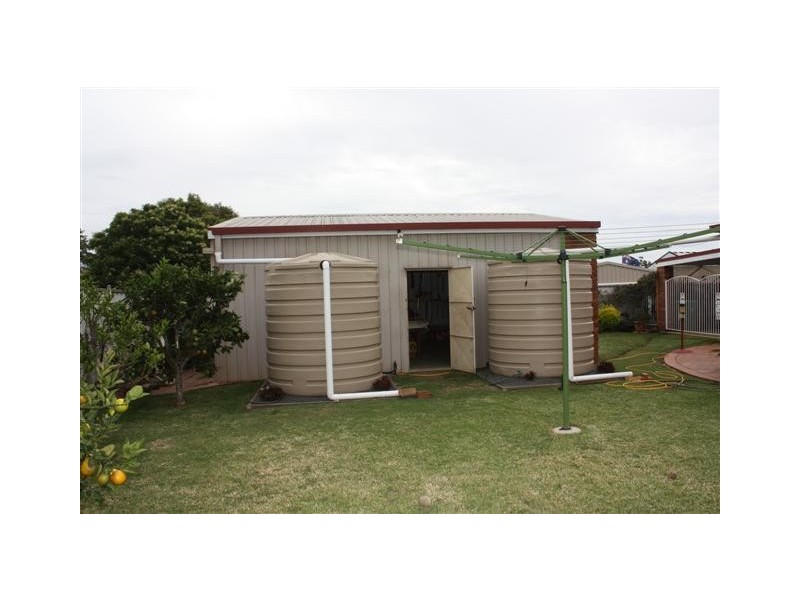 35 Moore Crescent, Wilsonton QLD 4350