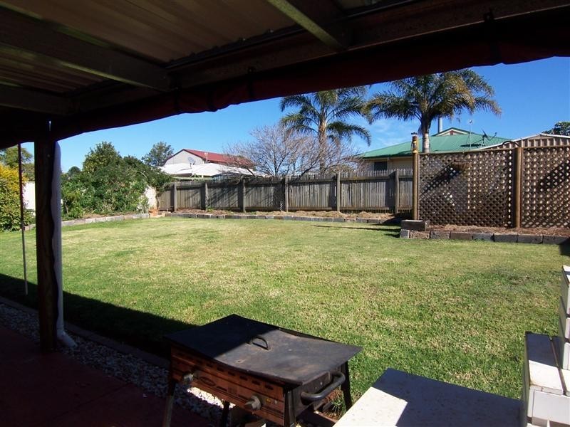 285 Greenwattle Street, Wilsonton QLD 4350