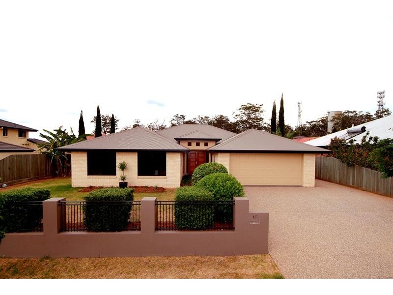 16 Banksdale Drive, Middle Ridge QLD 4350