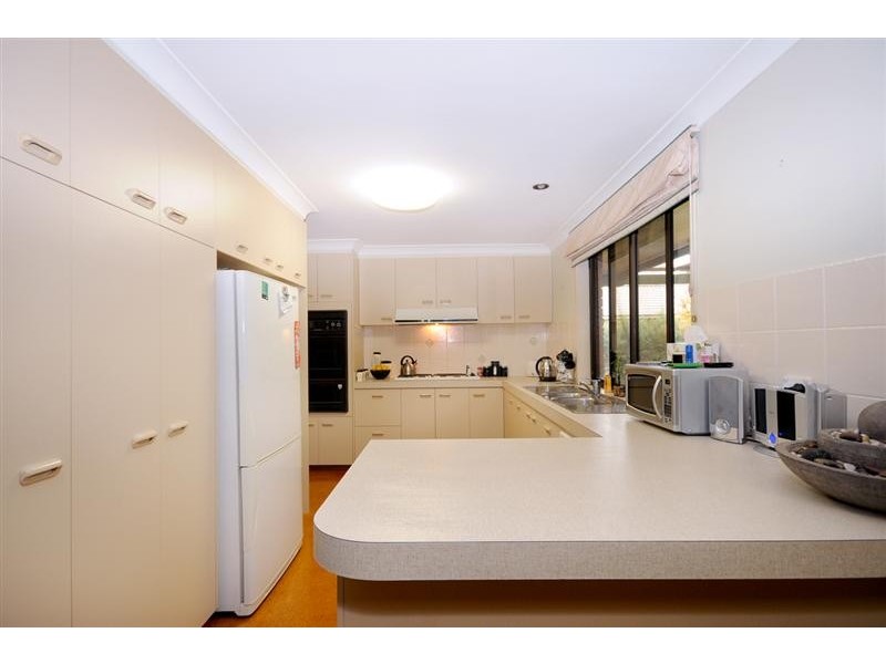 6 Truscott Street, Wilsonton QLD 4350