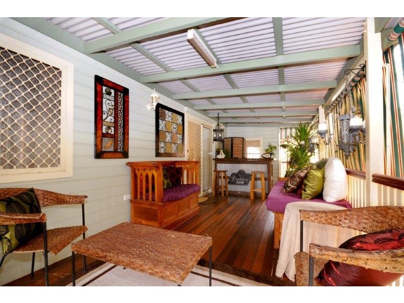 17 Edith Street, Newtown QLD 4350